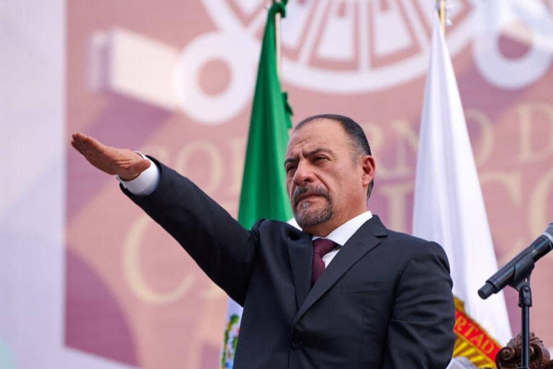 Boletín 299.-Con el respaldo de  más de 12 mil personas, Miguel Gutiérrez toma protesta como Presidente Municipal de Chalco.