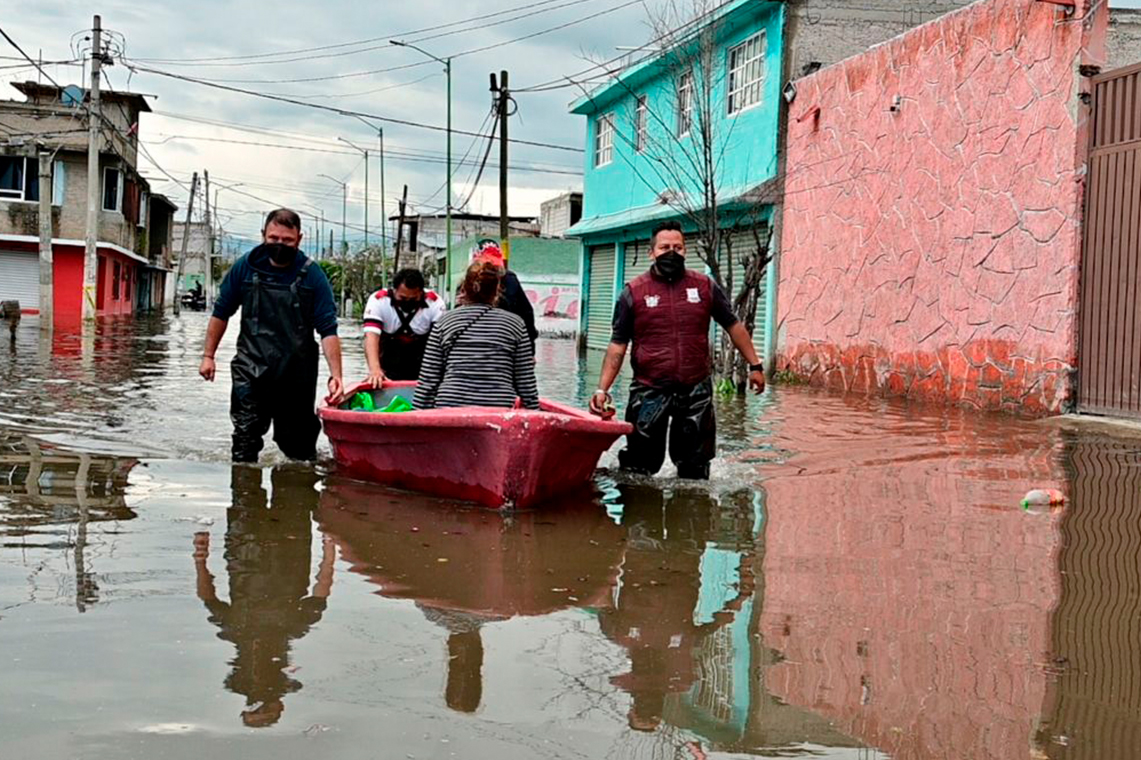 Boletín 272.-Gobierno de Chalco continúa brindando atención ante afectaciones por fuertes lluvias en el municipio.