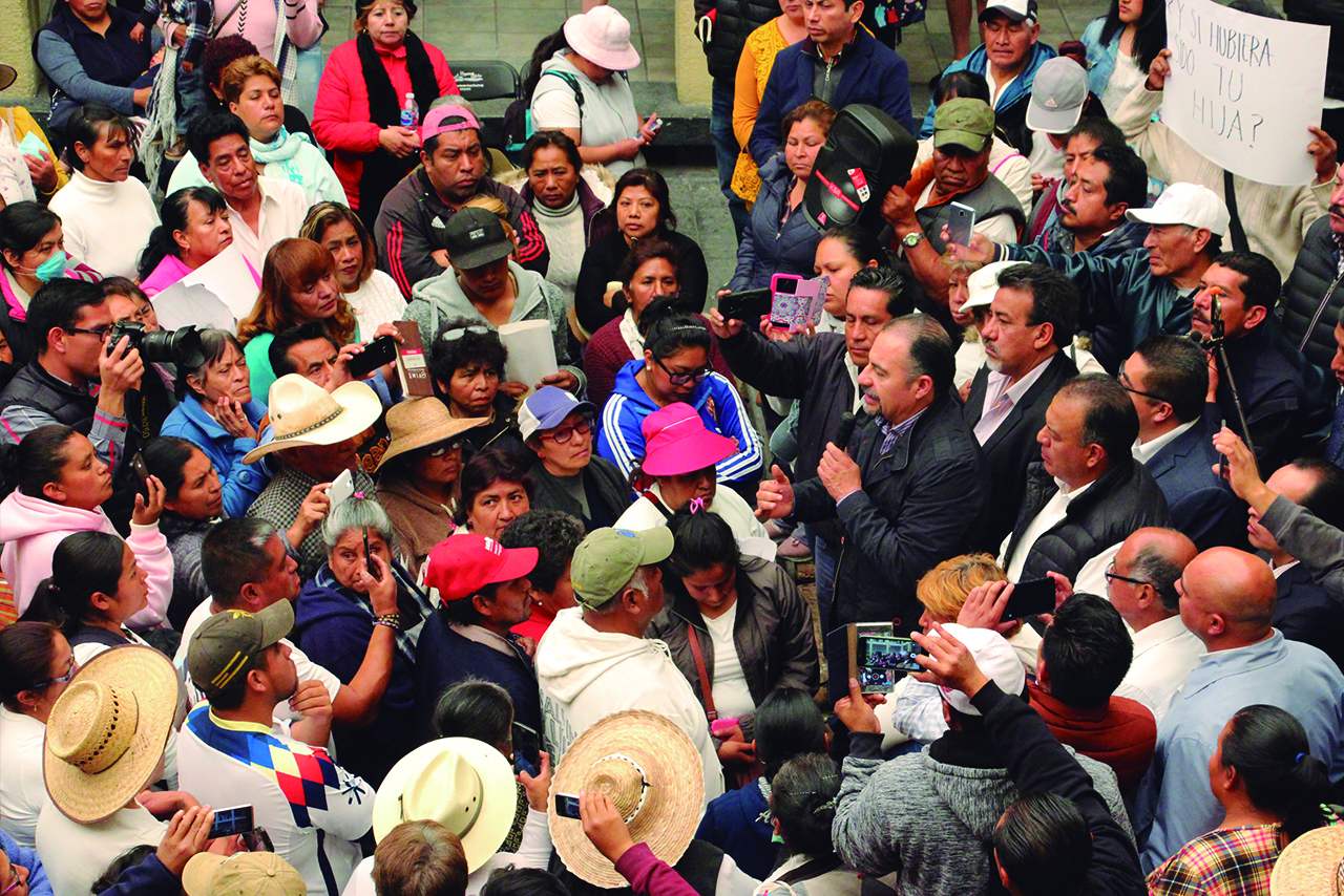 Boletín 017.-Miguel Gutiérrez atiende a vecinos de Huitzilzingo que demandan seguridad