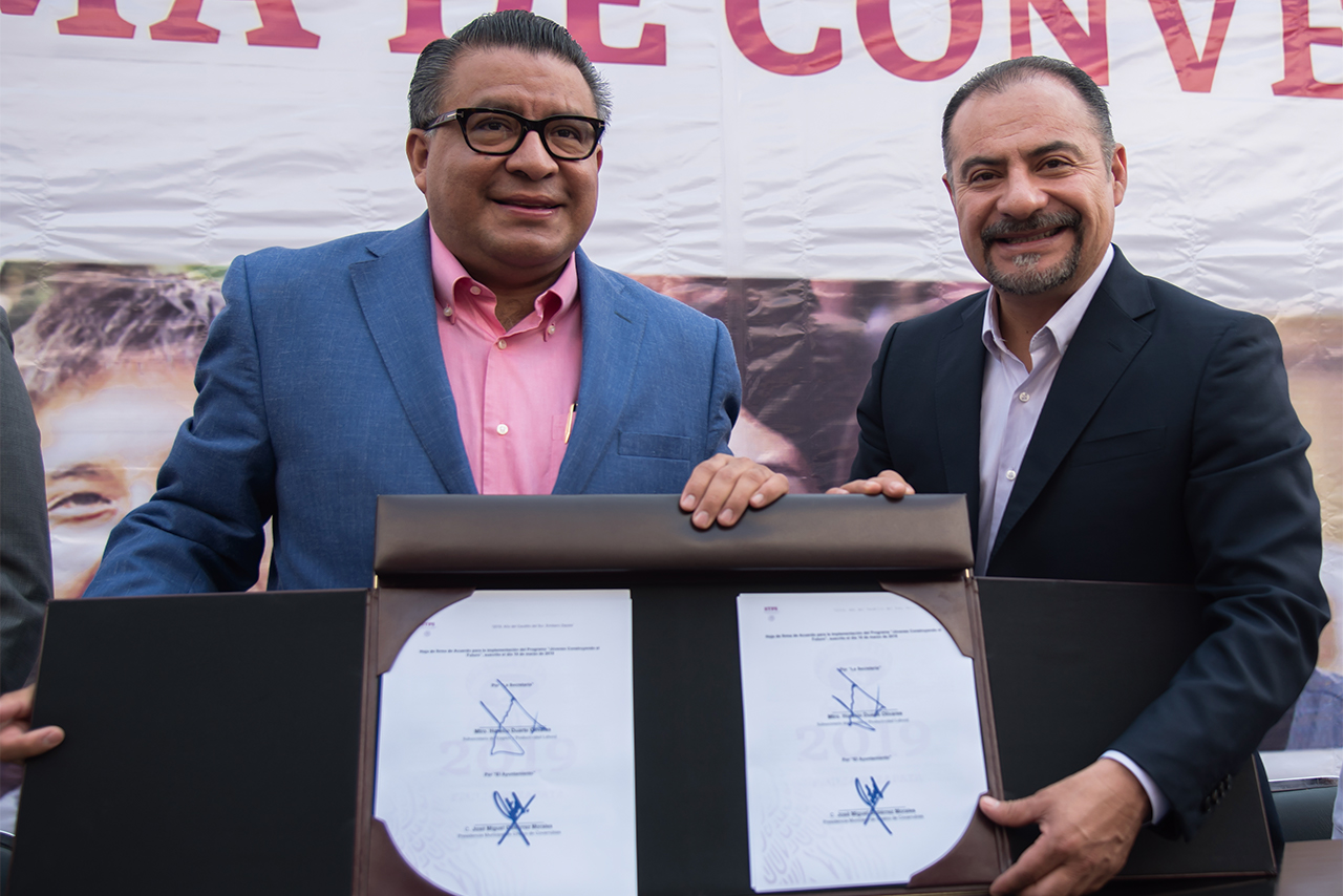Boletín 034.-Miguel Gutiérrez firma convenio con el Gobierno de México para el programa “Jóvenes Construyendo el Futuro”
