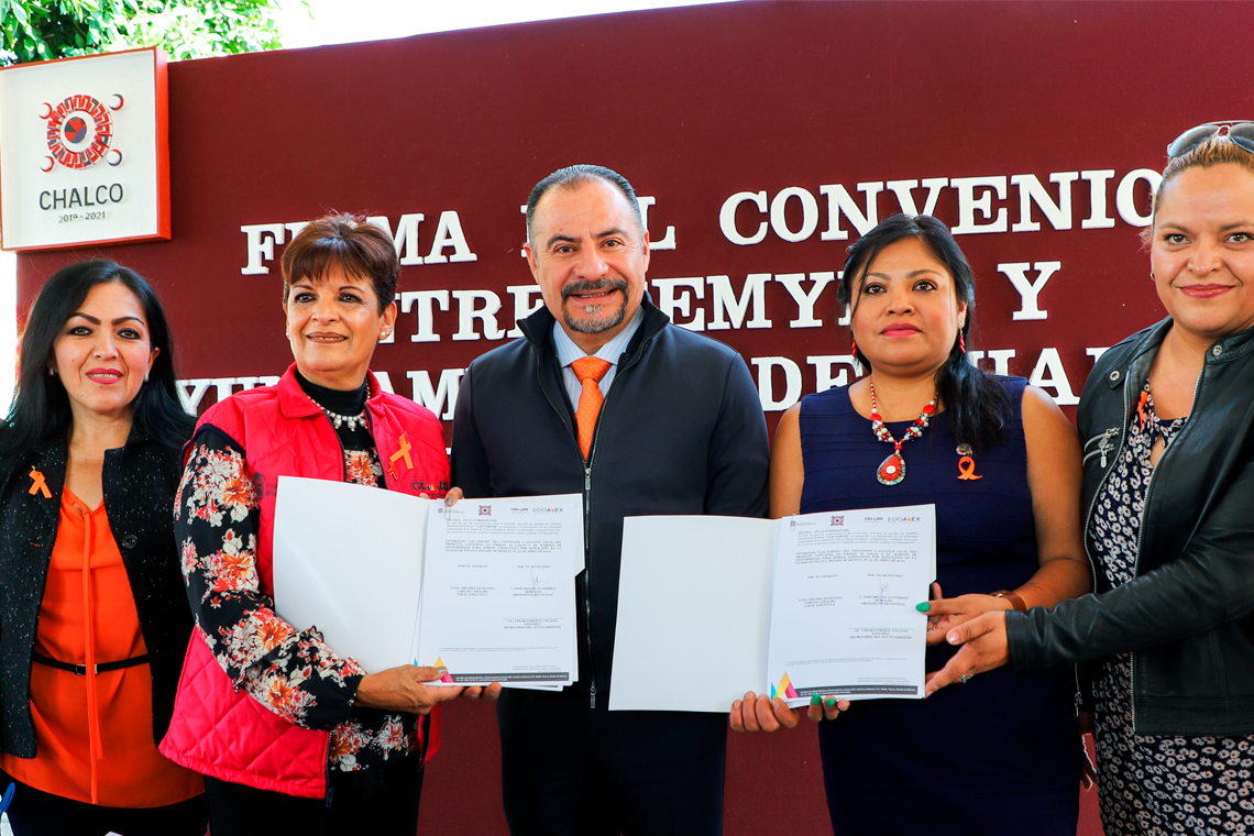 Boletín 43.-Miguel Gutiérrez firma convenio de colaboración con el Consejo Estatal de la Mujer para atender la violencia de género