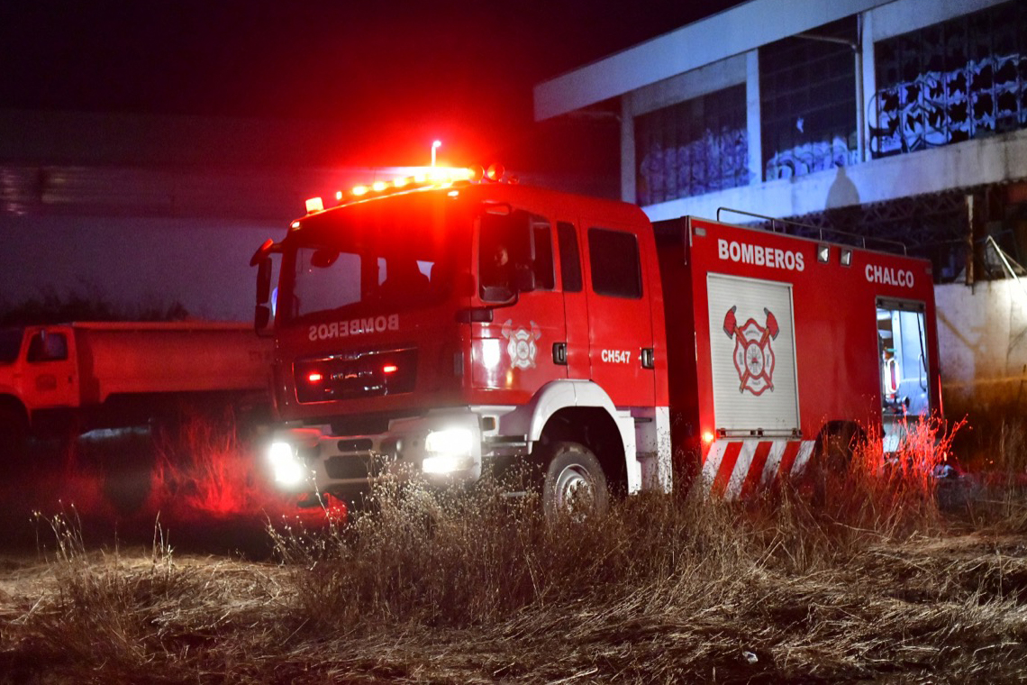 Boletín 018.-Bomberos de Chalco controlan incendio en la Zona Industrial