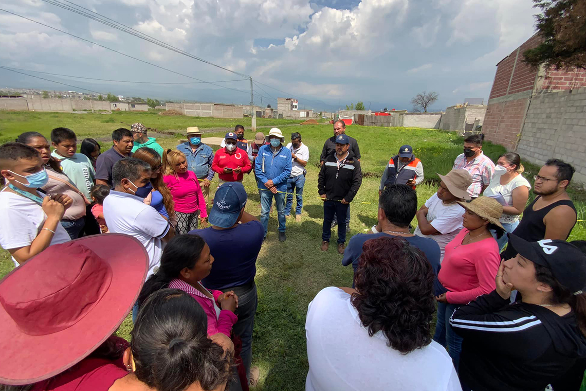 Boletín 080.- Gobierno de Chalco atiende emergencia por grieta en San Marcos Huixtoco
