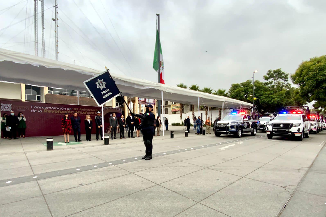 Boletín 126.- Miguel Gutiérrez encabeza el Desfile Conmemorativo por el 112 Aniversario del Inicio de la Revolución Mexicana
