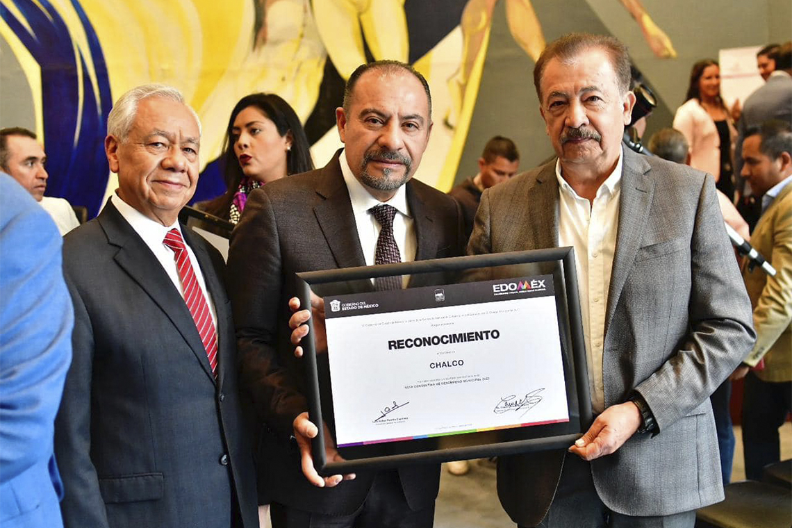Boletín 140.- Miguel Gutiérrez recibe el Reconocimiento al Primer Lugar del programa federal de la Guía Consultiva de Desempeño Municipal 2022