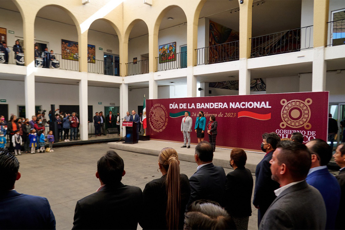 Boletín 154.- Gobierno de Chalco celebra el Día de la Bandera con ceremonia cívica y abanderamiento de escuelas