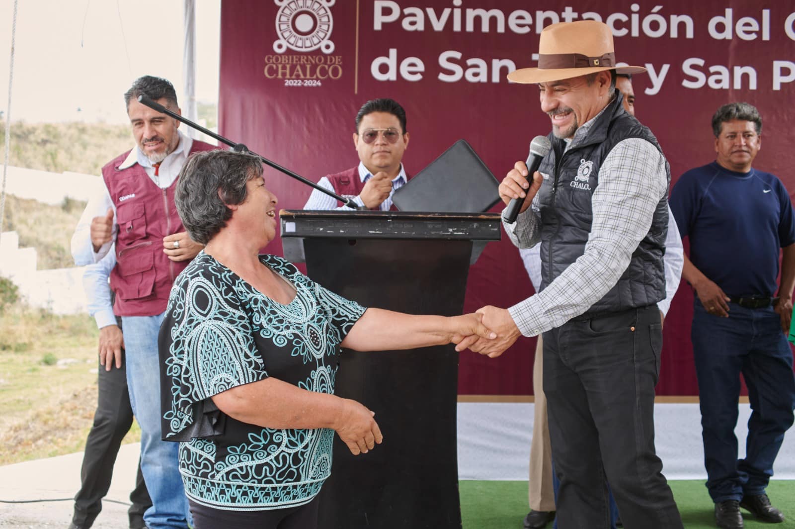 Boletín 186.- Miguel Gutiérrez entrega obras en Xico Nuevo, Tezompa y San Pablo