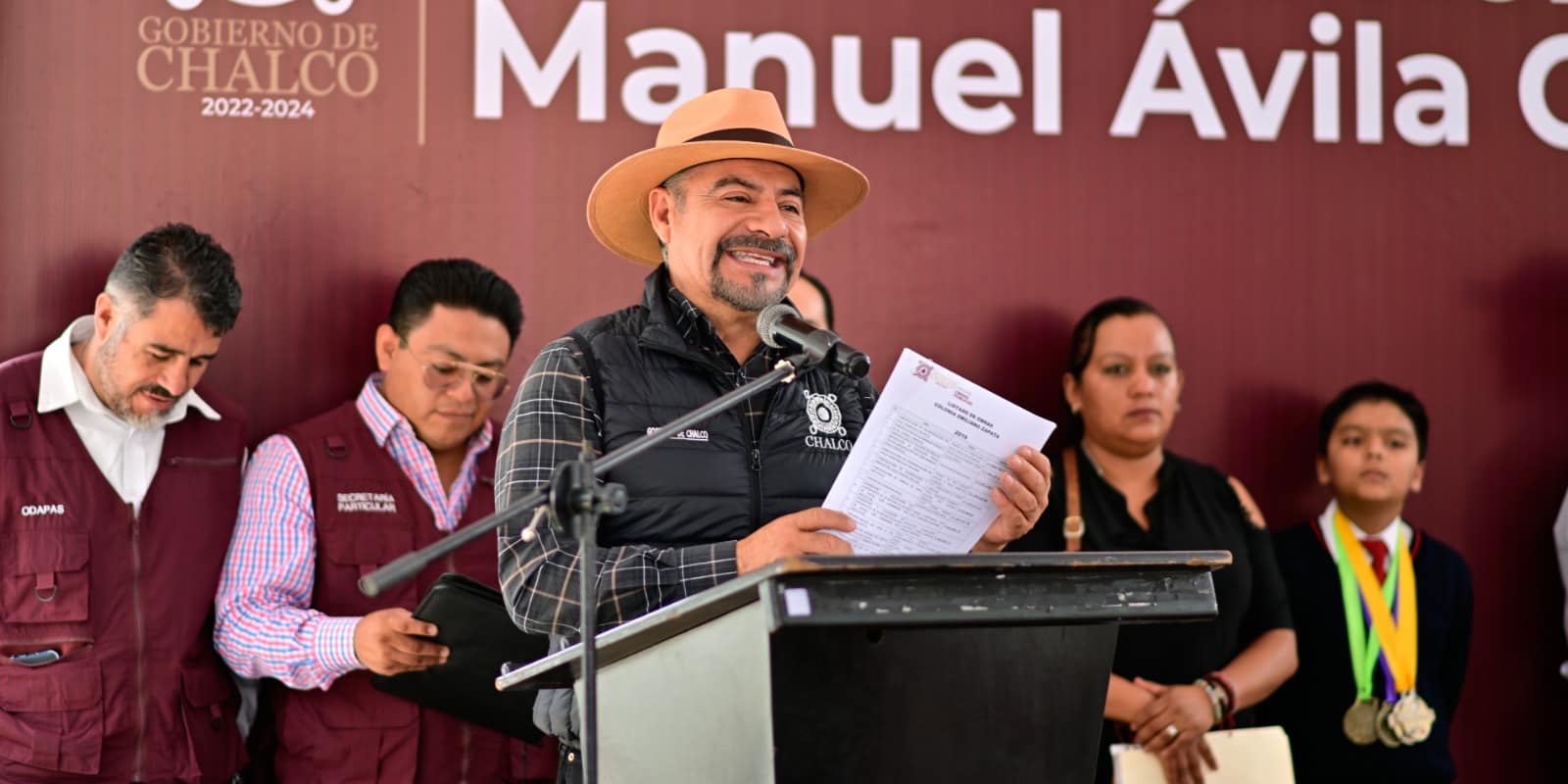 Boletín 187.-Miguel Gutiérrez entrega obra de 8 millones de pesos en Emiliano Zapata