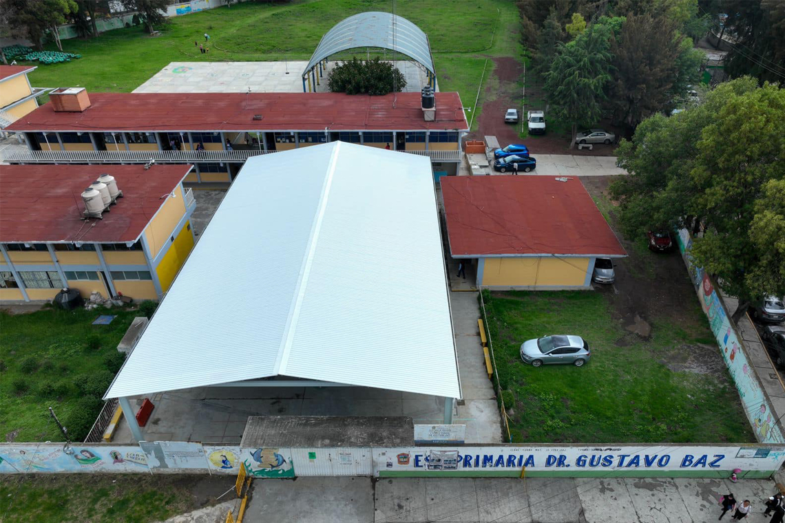 Boletín 283.- Miguel Gutiérrez entrega 4 obras en beneficio de la educación, el deporte y la recreación