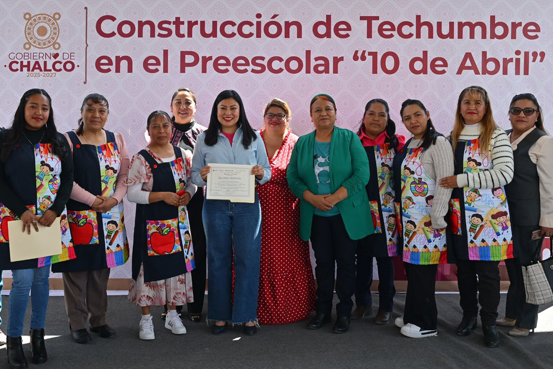 Boletín 140.- Abigail Sánchez entrega techumbres en Jacalones II y Culturas de México