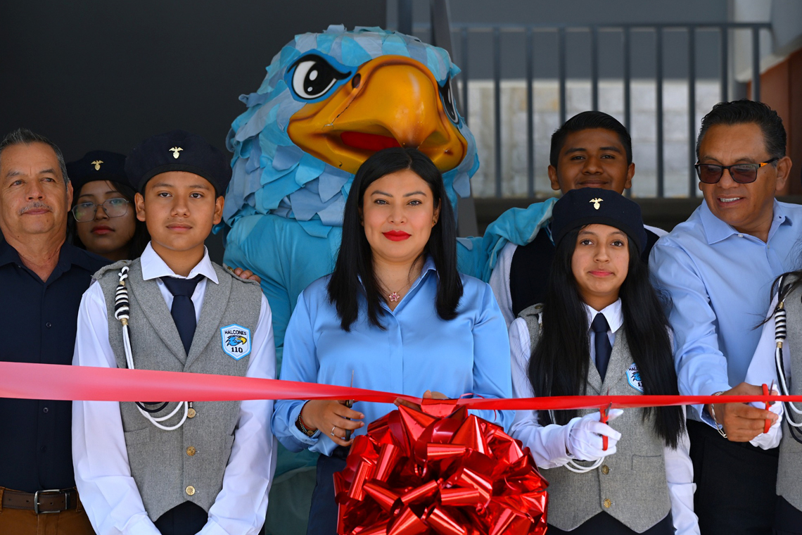 Boletín 167.- Abigail Sánchez engrega dos aulas en la secundaria “Luis G. Urbina”