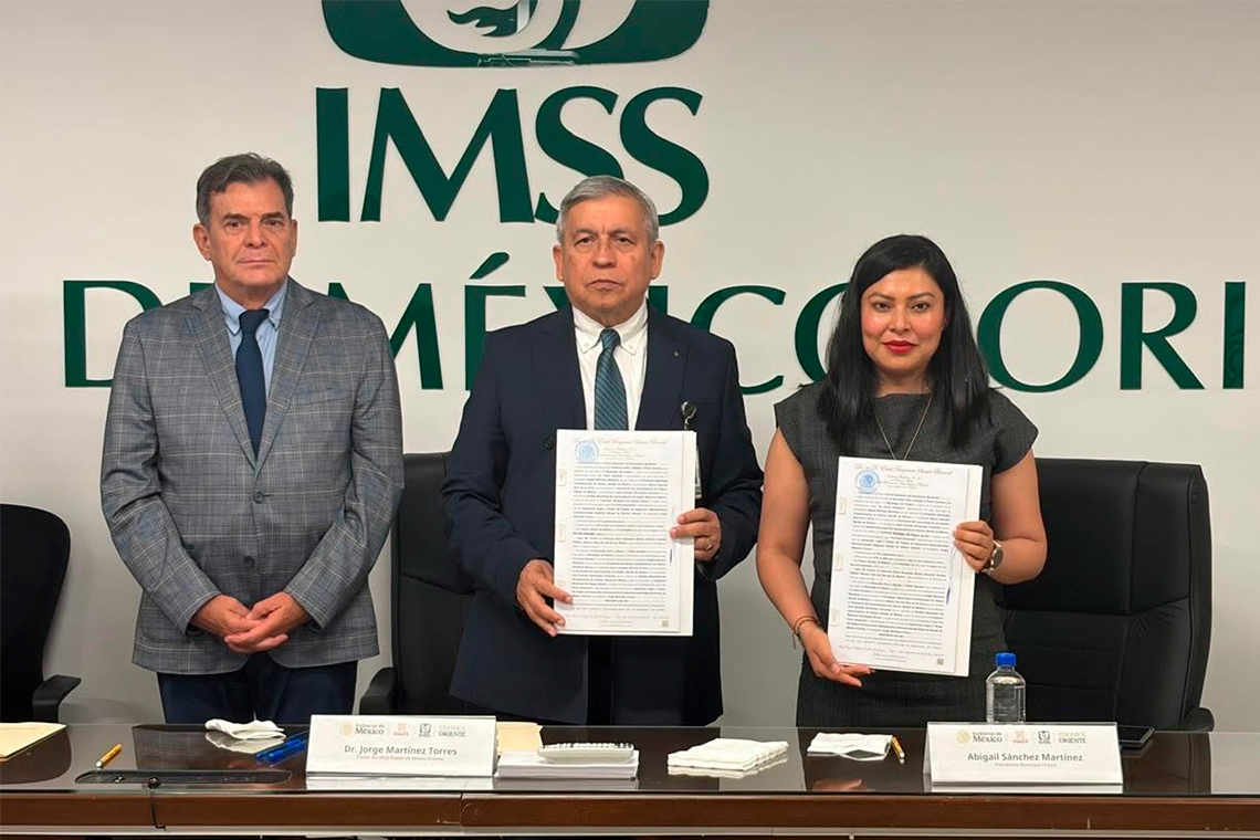 Boletín 169.- Abigail Sánchez firma escritura de predio para el IMSS-Bienestar